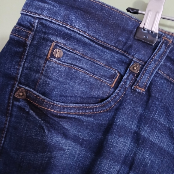 KUT From the Kloth Woman CARLO Ankle Skinny Raw Hem Plus Size Jeans Size: 18 - Picture 11 of 14